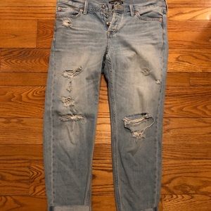 Abercrombie & Fitch boyfriend jeans